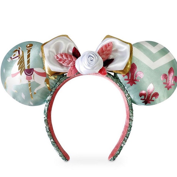 Disney Minnie Mouse Main Attraction series 7/12 King Arthur Carousel - Picture 1 of 12